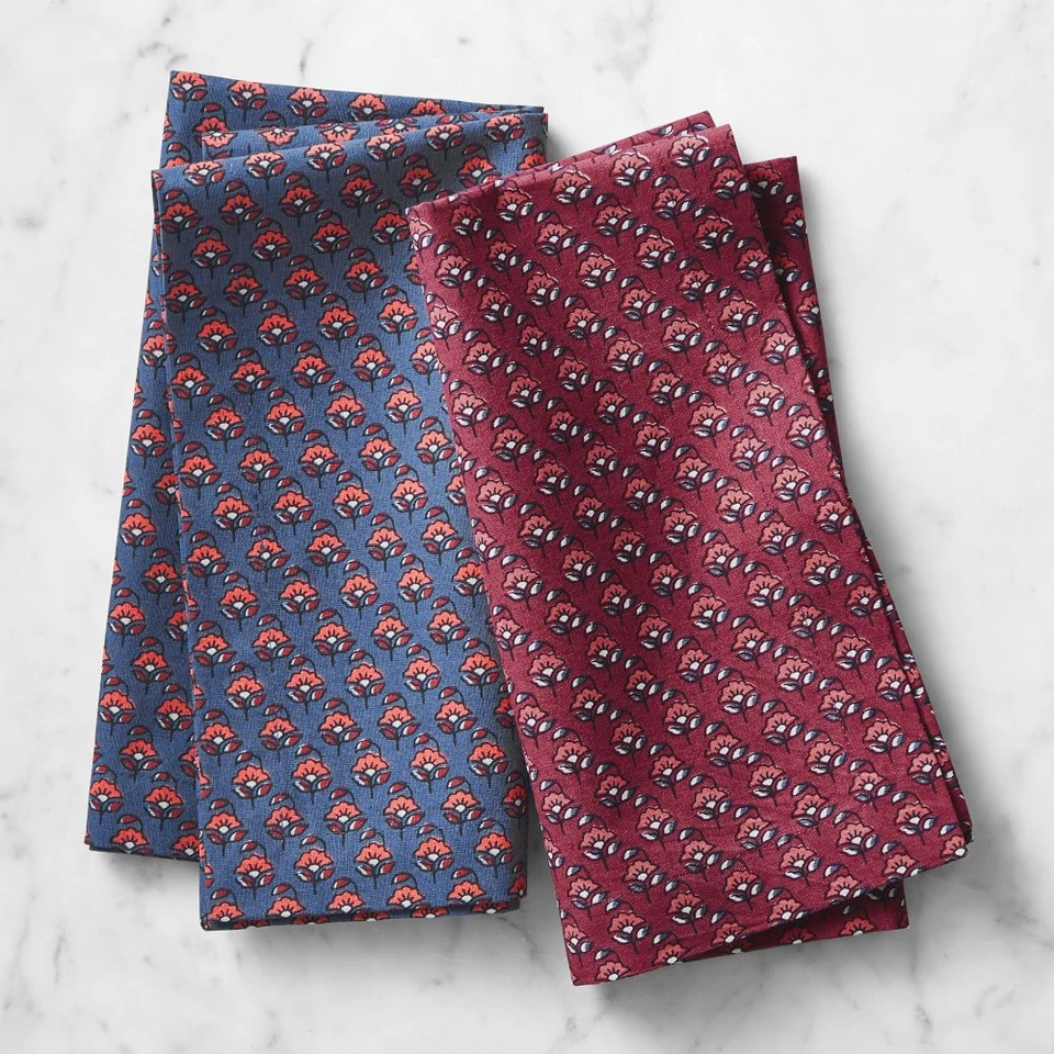 AERIN Small Block Print Napkins, Set of 4 - Plum Floral 4 AERIN Small Block Print Napkins, Set of 4 - Plum Floral - Image 3