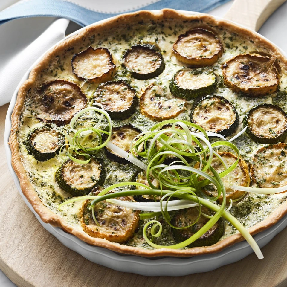 Light Wood Round Cheese Boards 3 Light Wood Round Cheese Boards - Image 2