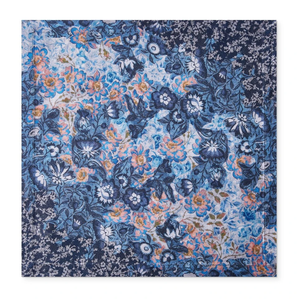 Michelle Kim Napkins, Set of 4 4 Michelle Kim Napkins, Set of 4 - Image 3