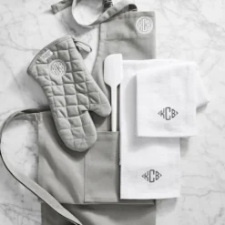 Williams Sonoma Classic Solid Adult & Kid Aprons -TABLETOP BAR STORE personalized adult apron 202149 0268 williams sonoma classic solid adult kid aprons z