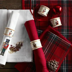 'Twas the Night Before Christmas Embroidered Napkins, Set of 4 -TABLETOP BAR STORE twas embroidered napkins 2020 202222 0006 classic tartan napkins set of 4 z