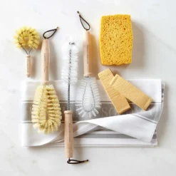 Williams Sonoma Classic Logo Tea Towels, Set of 4 8 Williams Sonoma Classic Logo Tea Towels, Set of 4 -TABLETOP BAR STORE williams sonoma logo kitchen towel 202240 0030 williams sonoma classic logo towels set of 4 z