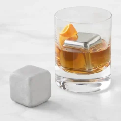 Williams Sonoma Whiskey Cube, Set of 2